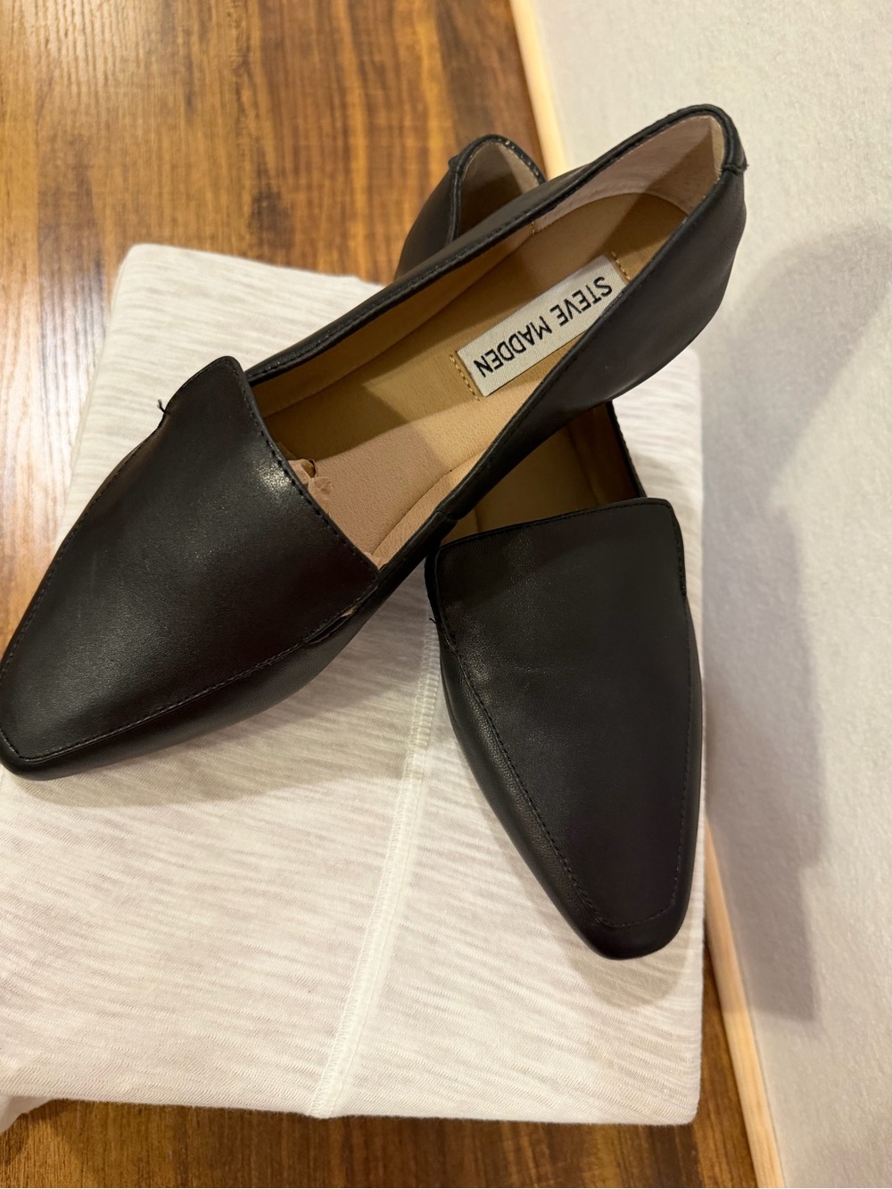 NEW! Steve Madden Gemmy Flats - Matte Black Almond Toe Slip-On Loafers